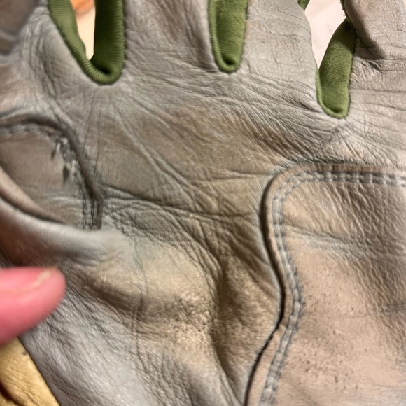 Bruce Bolt Youth Bruce Bolt Patriot Series Short Cuff Baseball Batting Gloves - Picture 3 of 4